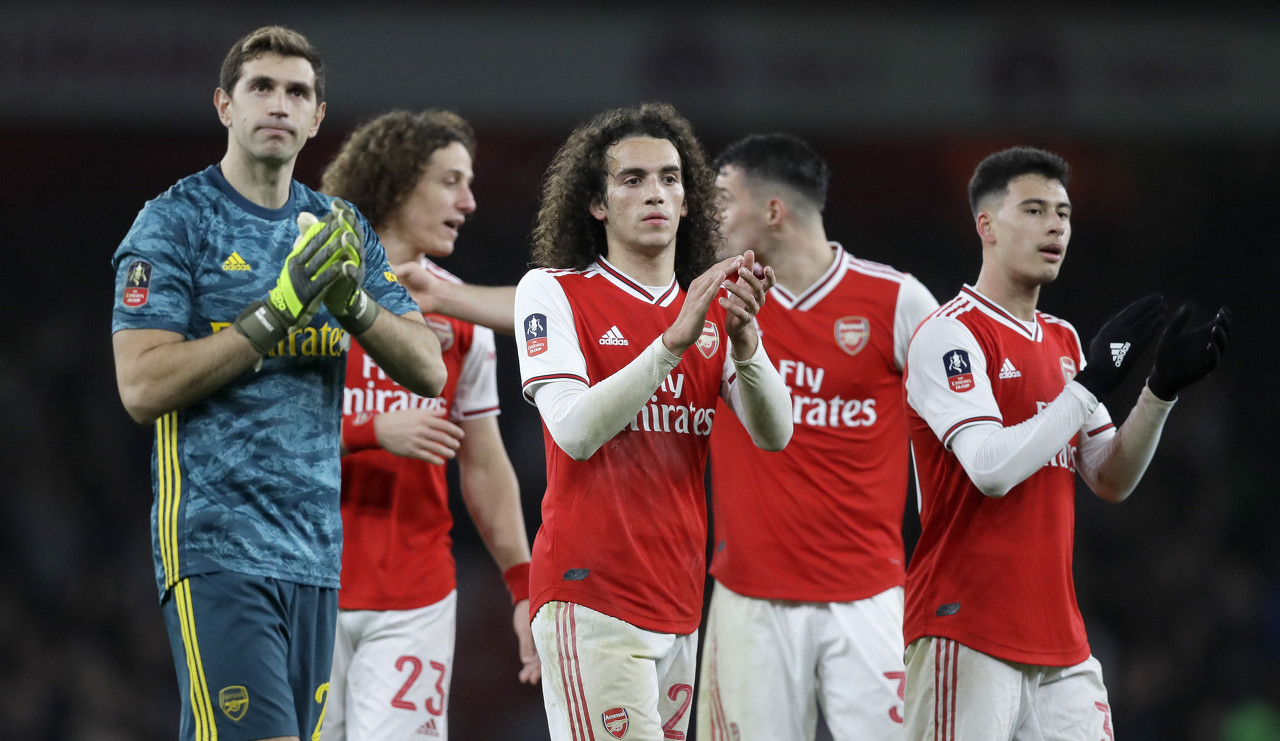 中国电竞上半年收入127亿直播占大头，电竞成促消费新引擎